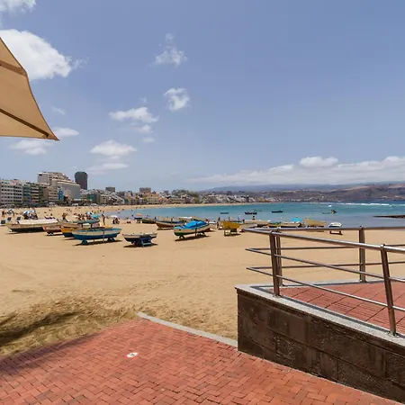 In Palmas Near Canteras 度假居